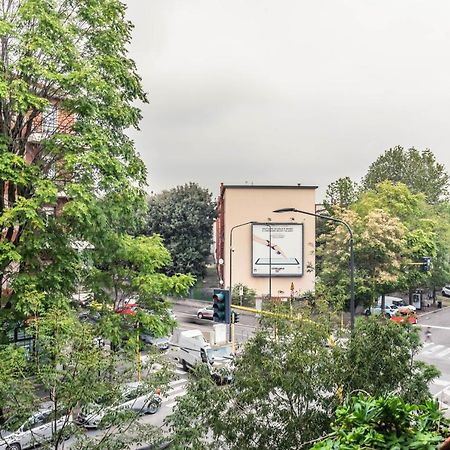 Eden House Sansiro-Duomo Netflix & Design Apartamento Milão Exterior foto